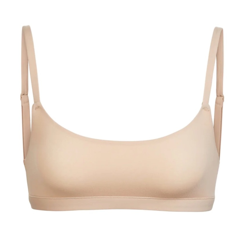 SKIMS FITS EVERYBODY BRA